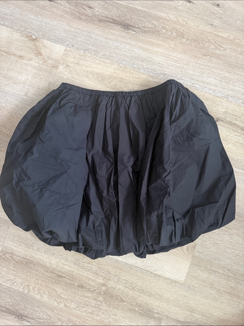 LOFT Black Circle Bubble Hem Skirt